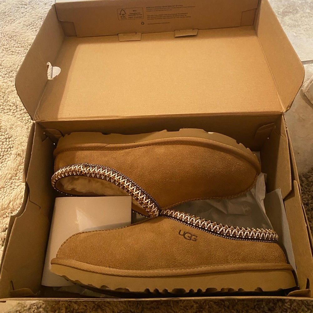 UGG  Tasman Slippers